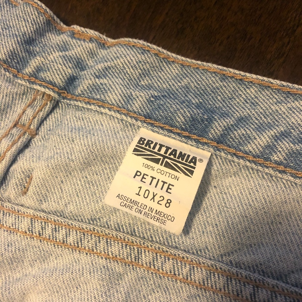 SOLD Brittania Vintage 90s Relaxed Mom Jeans 10 - Picture 5 of 14